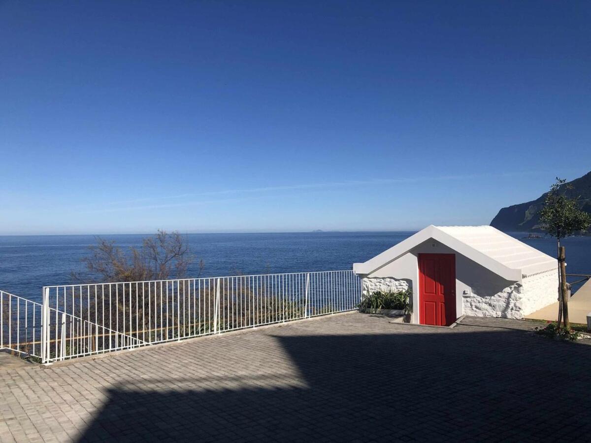 Casa Del Mar- Wonderfull Sea Views & Swimming Pool Villa Ponta Delgada  Kültér fotó